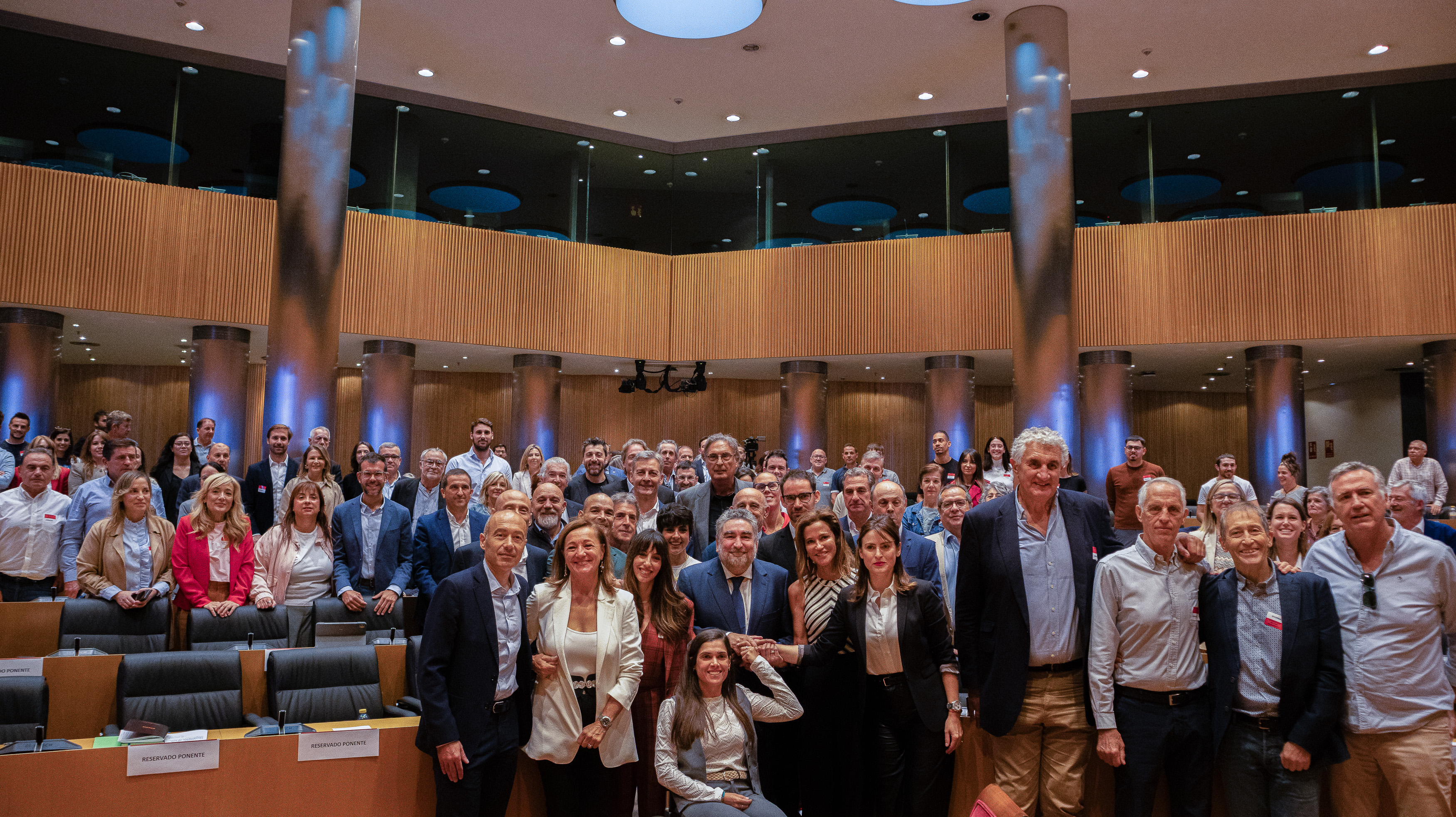 Deportistas y UGT en el Congreso