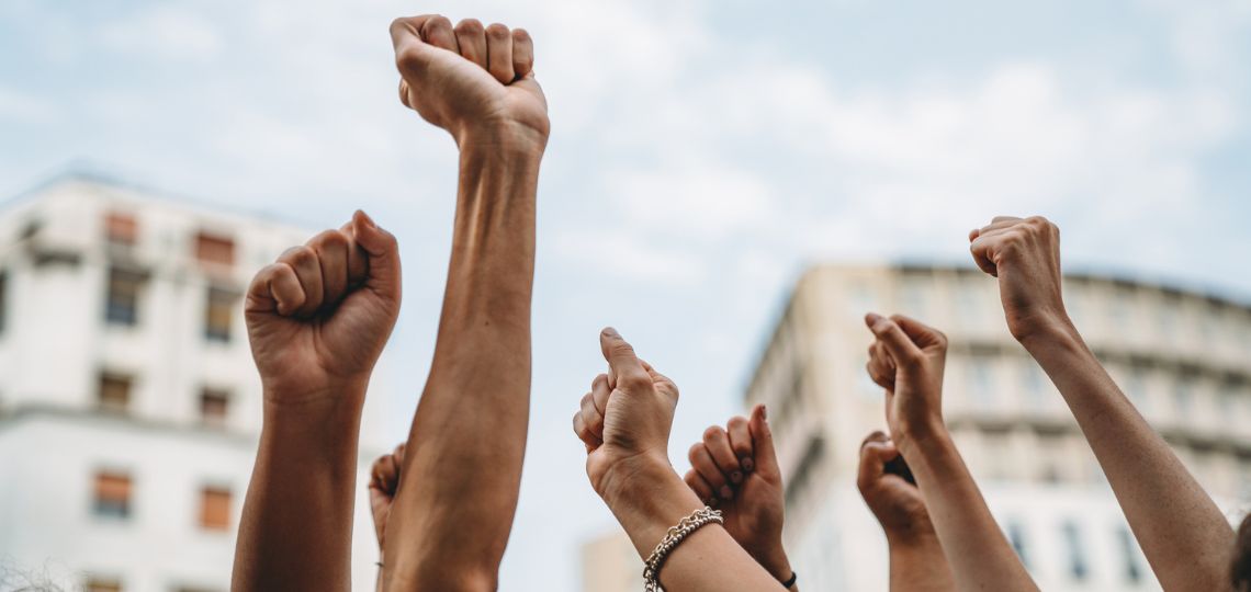 Indulto a las conocidas como 'Seis de La Suiza' 