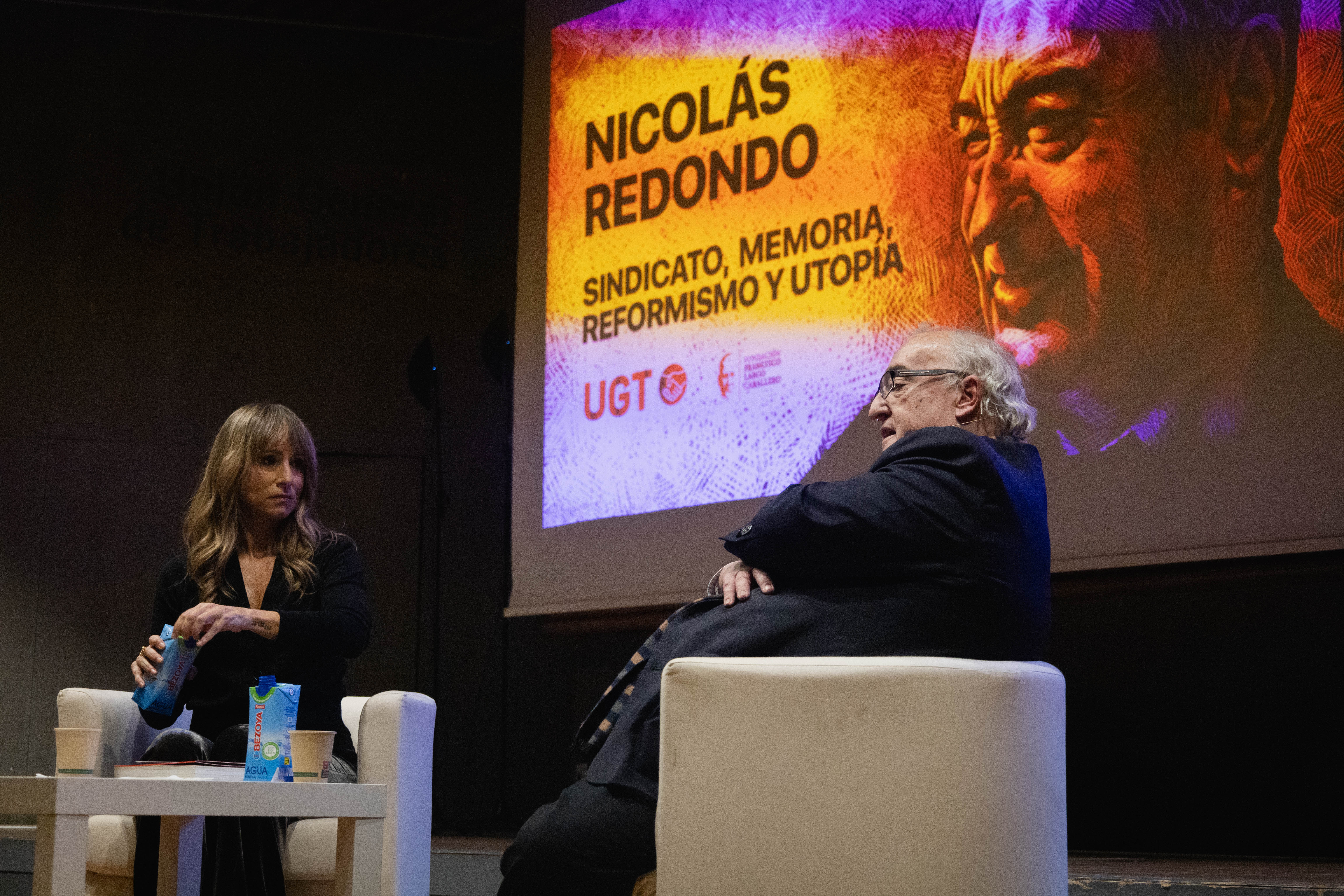 Ana Pardo de Vera conversa con Antonio García Santesmeses