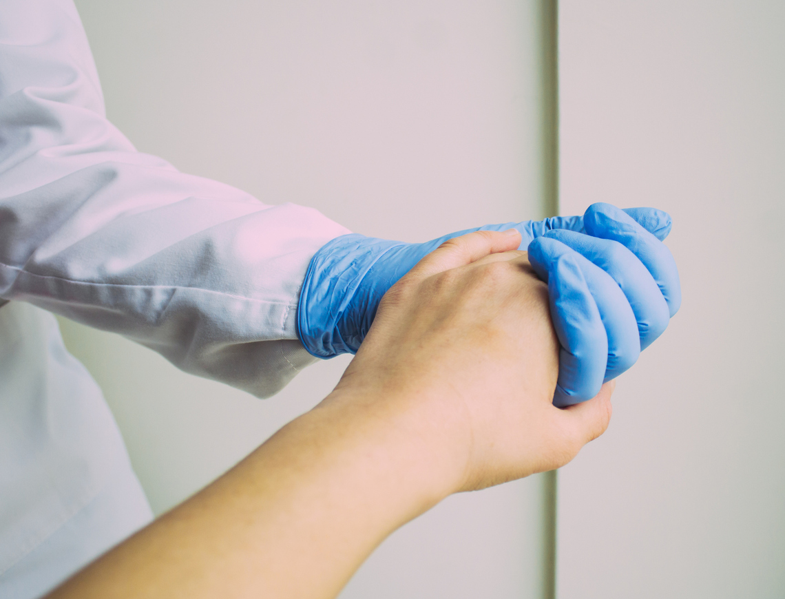 Mujer en el médico