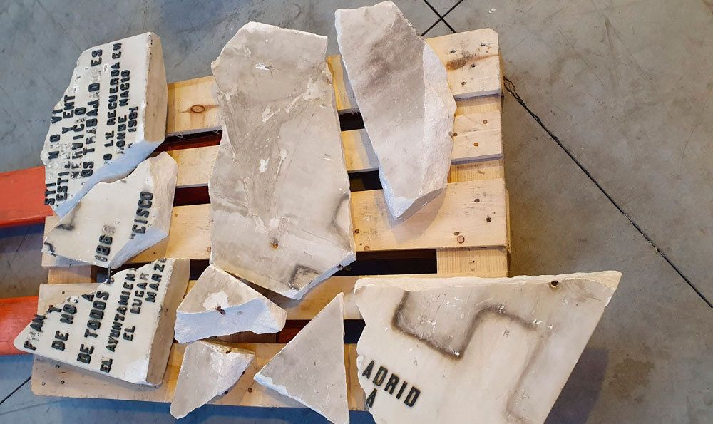 Placa dedicada a Francisco Largo Caballero