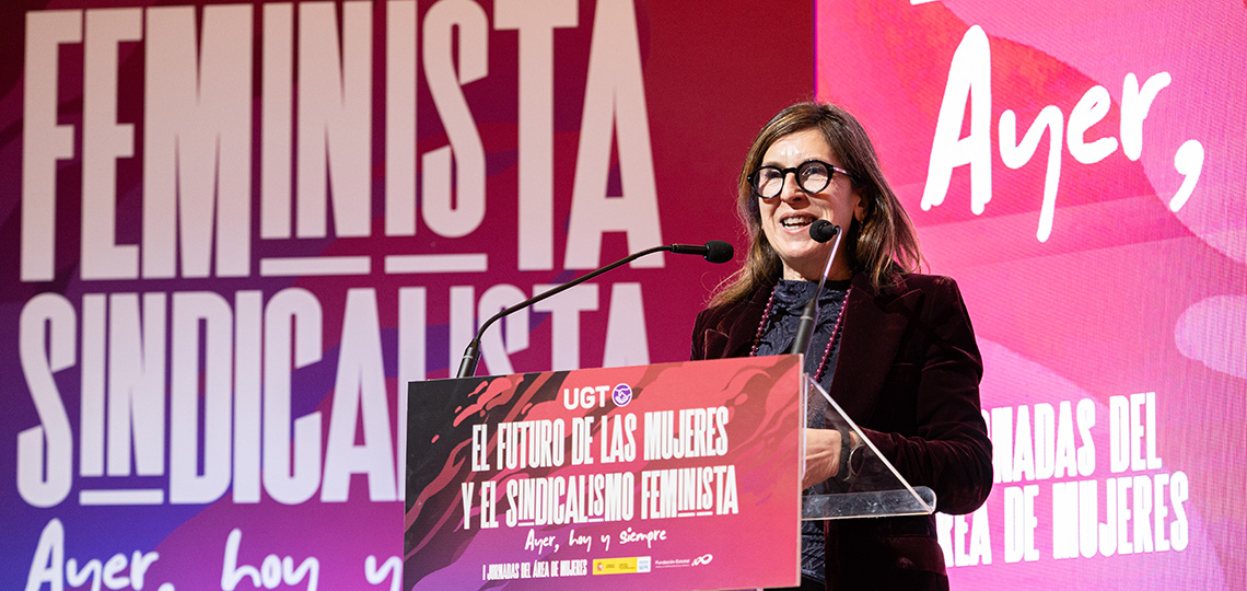 Lola Navarro en jornadas sobre feminismo sindicalista